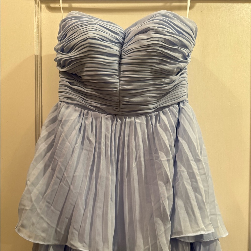 LIGHT BLUE STRAPLESS TIERED DRESS